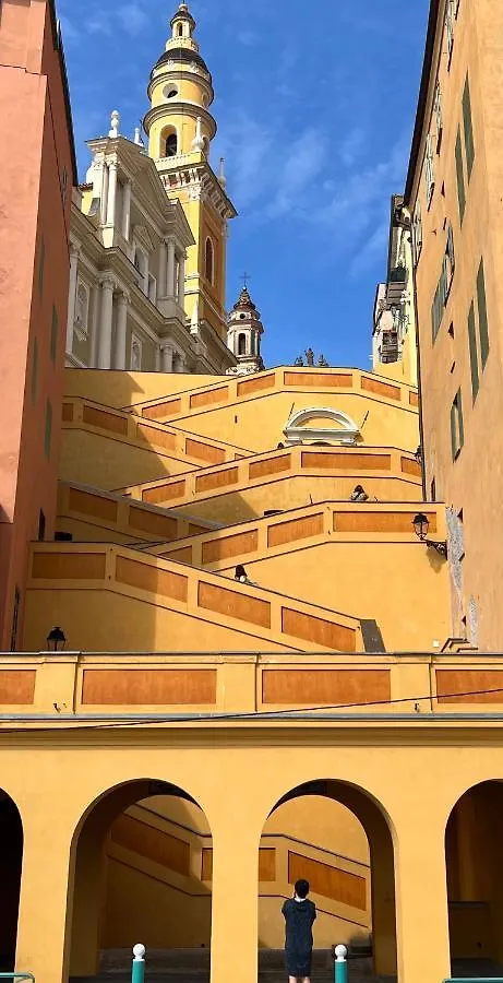 Magnifique Duplex Vue Mer Menton Apartment